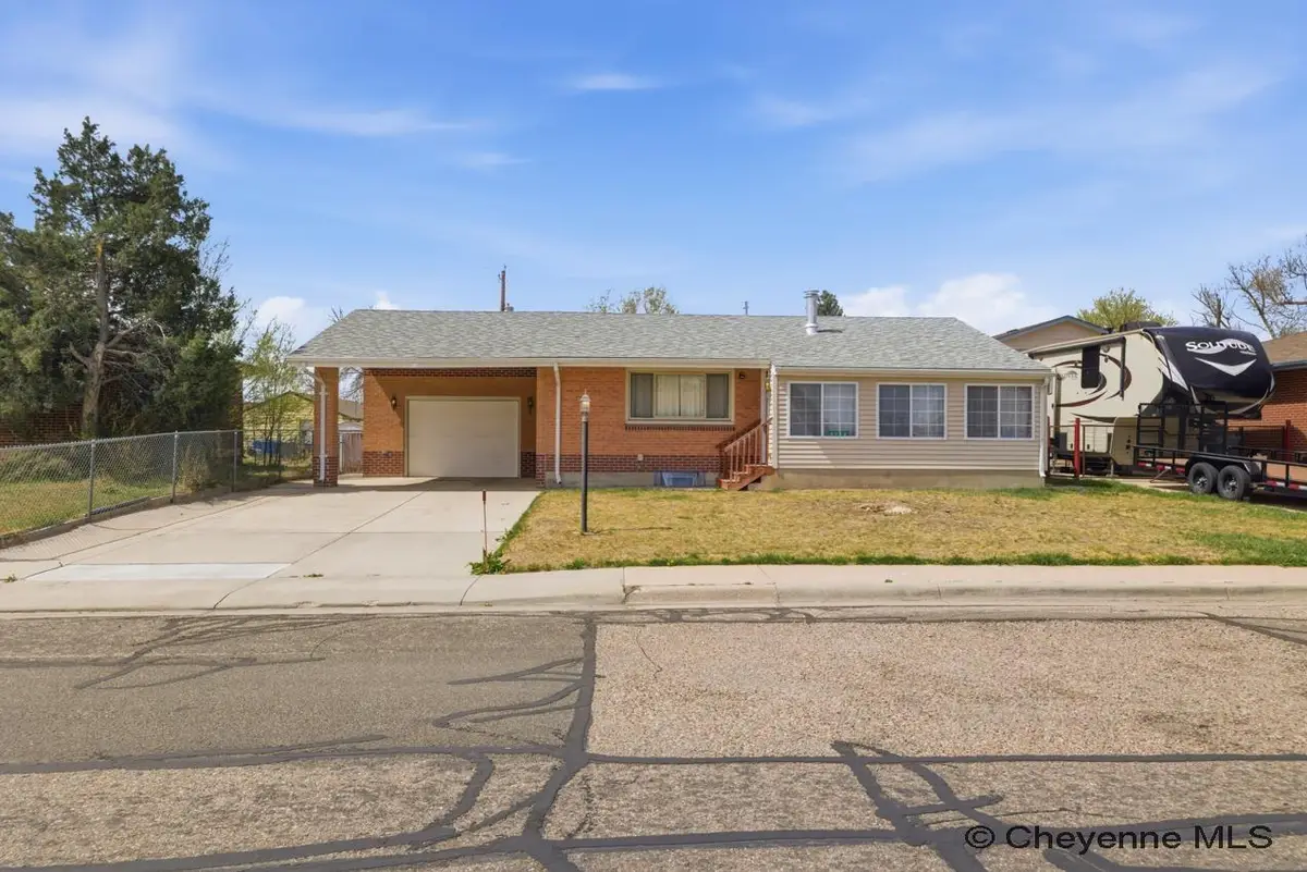 4714 Sagebrush Ave, Cheyenne, WY 82009 - #1