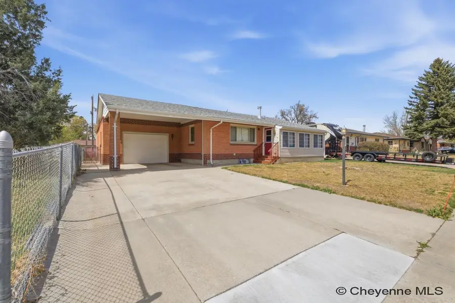 4714 Sagebrush Ave, Cheyenne, WY 82009 - #2