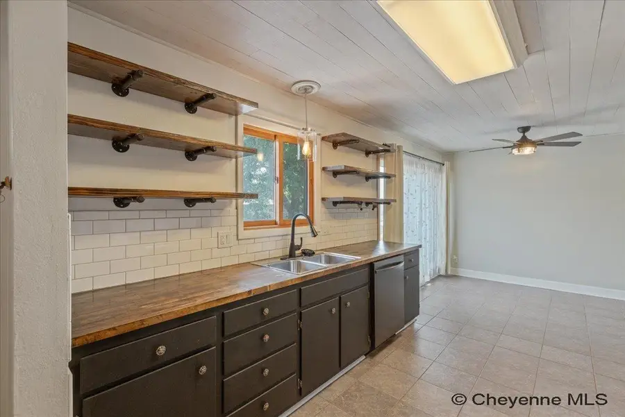 4508 E 10th St, Cheyenne, WY 82001 - #3