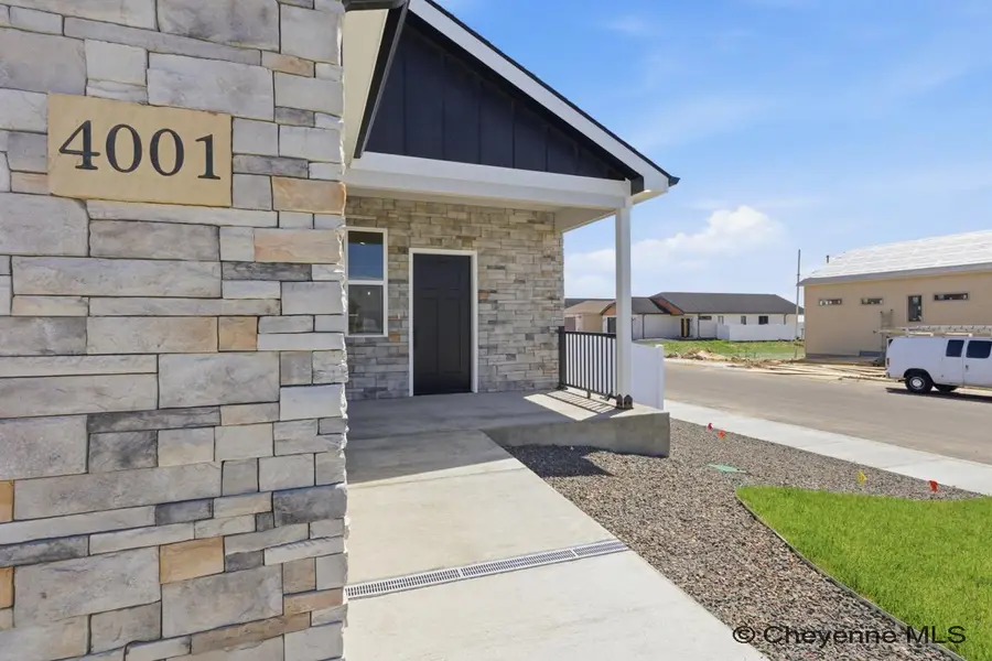 4051 Saddleback Ln, Cheyenne, WY 82001 - #3