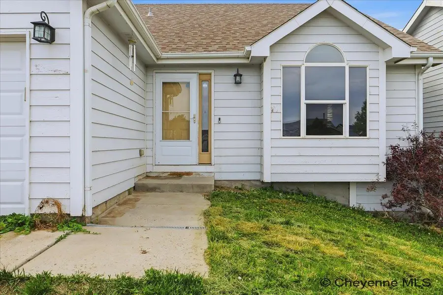 423 Wasatch St, Cheyenne, WY 82001 - #3