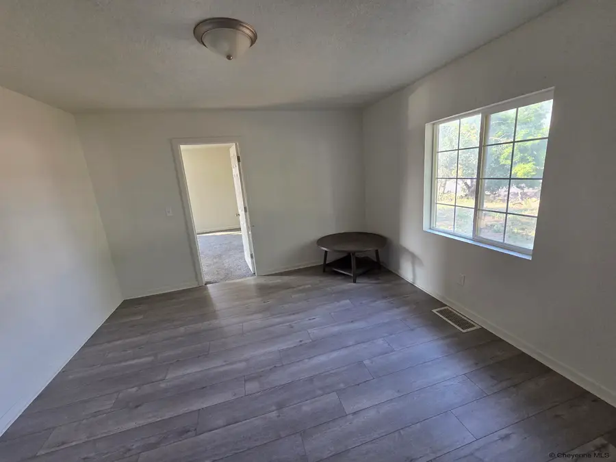 817 W 9th St, Cheyenne, WY 82001 - #3