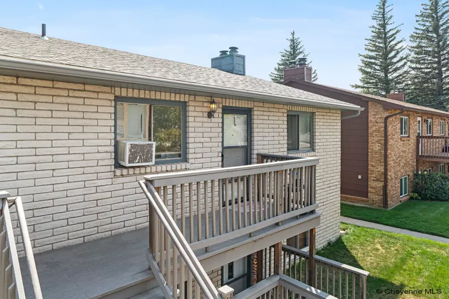 305 Western Hills Blvd #B, Cheyenne, WY 82009 - #3