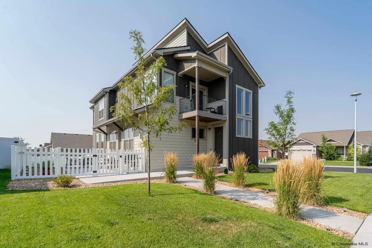 6501 Hitching Post Ln, Cheyenne, WY 82001 - #1