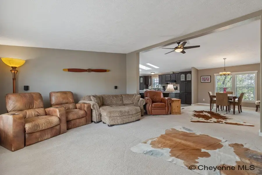 2401 Draper Rd, Cheyenne, WY 82001 - #3