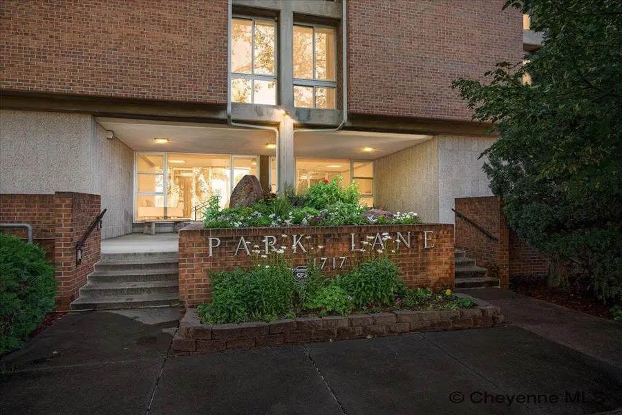1717 Alexander Ave #204, Cheyenne, WY 82001 - #3