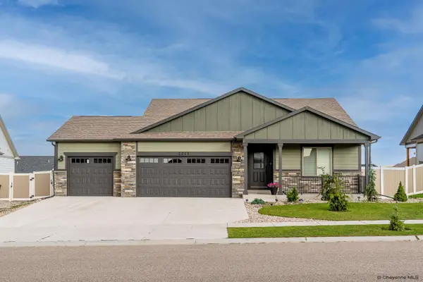 2211 Ledoux Dr, Cheyenne, WY 82007