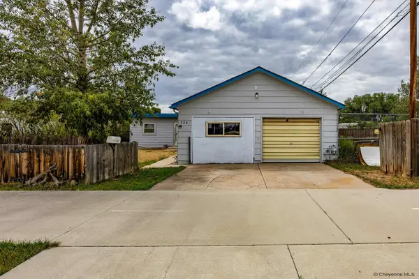 324 S Colorado Ave, Laramie, WY 82070