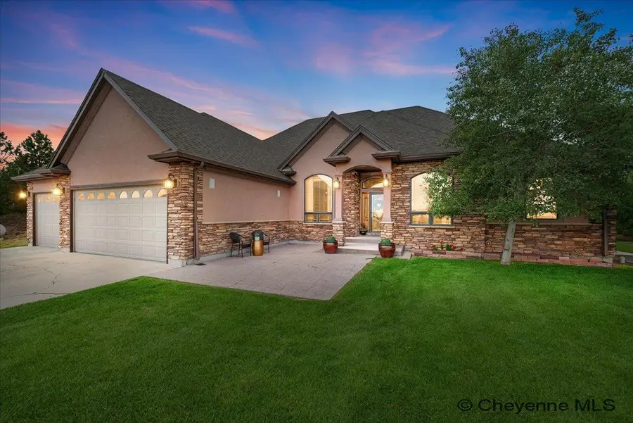 2280 Hugh Glass Trl, Cheyenne, WY 82009 - #2