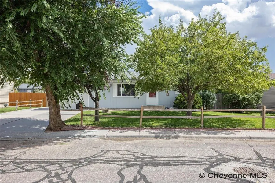 4511 Glendo Ave, Cheyenne, WY 82001 - #2