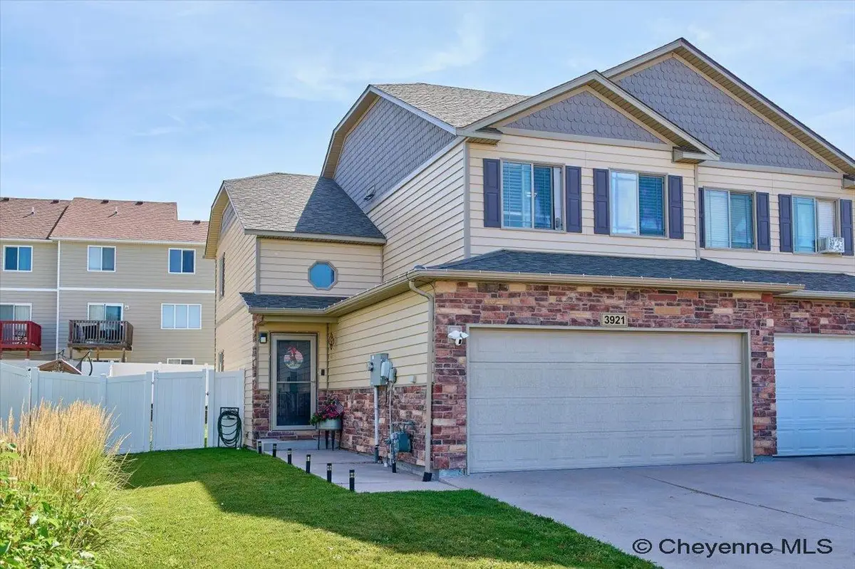 3921 Saddle Ridge Tr, Cheyenne, WY 82001 - #1
