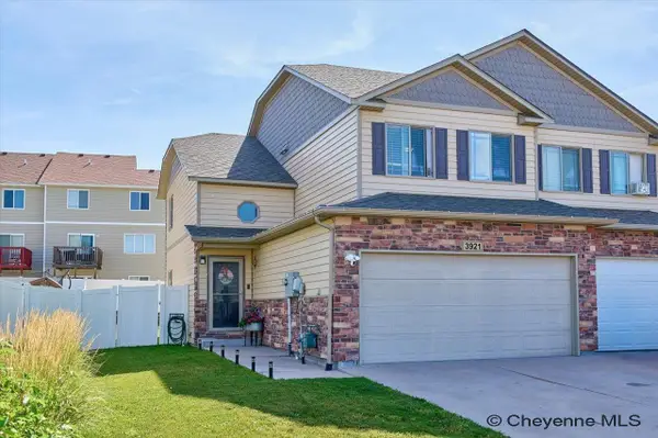 3921 Saddle Ridge Tr, Cheyenne, WY 82001