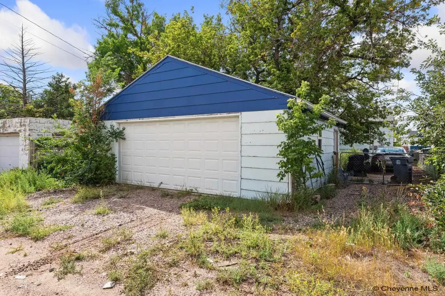 2812 E 12th St, Cheyenne, WY 82001 - #3