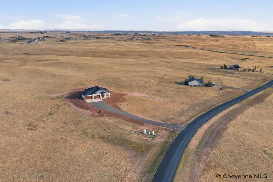 1629 Star Bright Dr, Cheyenne, WY 82009 - #2