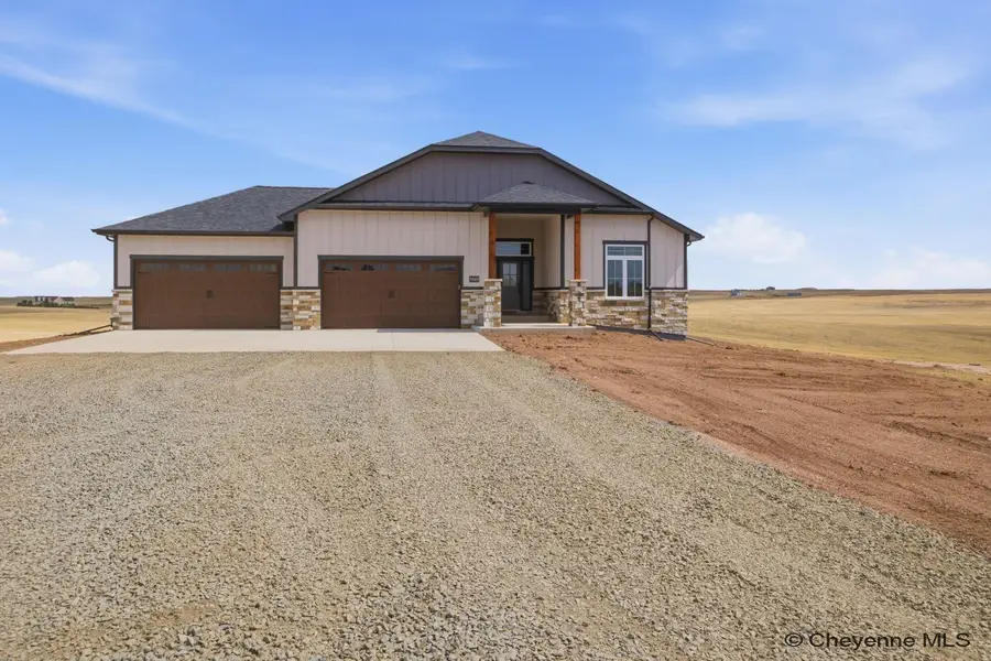 1629 Star Bright Dr, Cheyenne, WY 82009 - #3