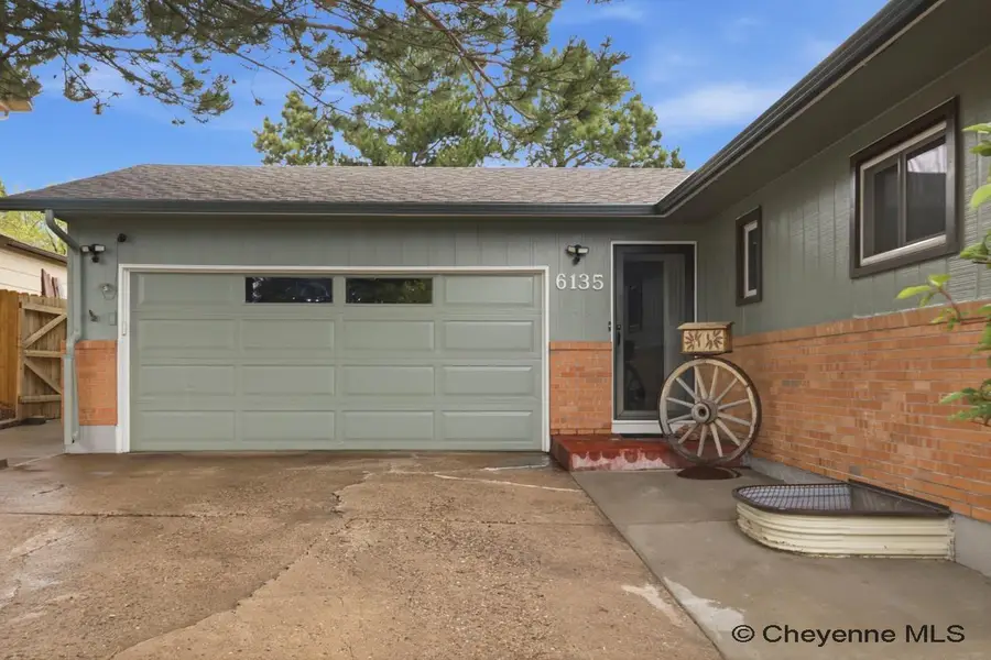 6135 Shaun Ave, Cheyenne, WY 82009 - #3