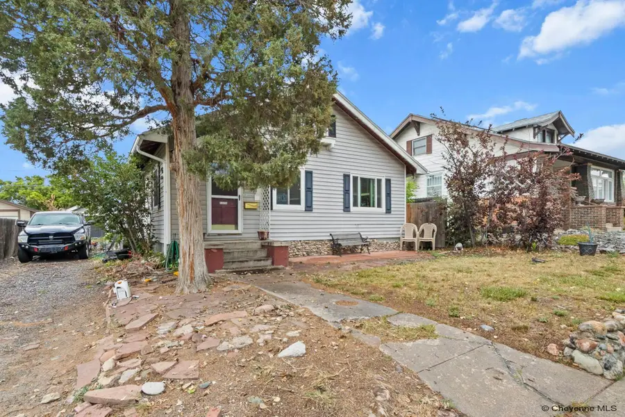 1216 E 19th St, Cheyenne, WY 82001 - #2