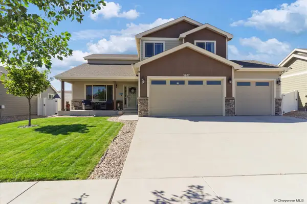 3607 Thomas Rd, Cheyenne, WY 82009