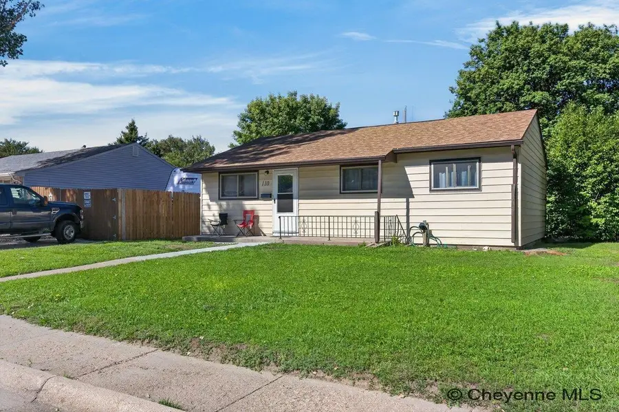 110 Ahrens Ave, Cheyenne, WY 82007 - #2