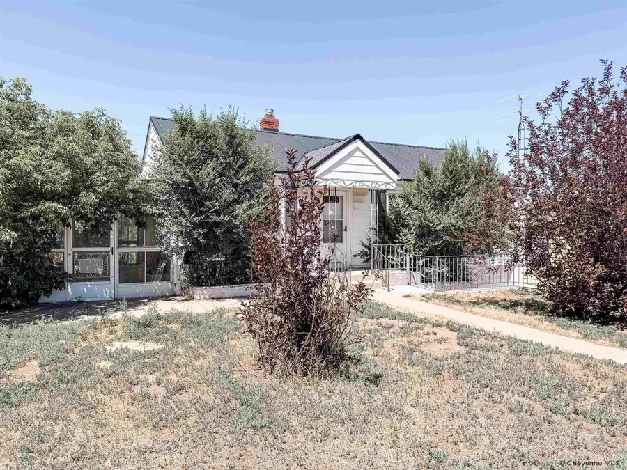 1906 E 21st St, Cheyenne, WY 82201 - #2