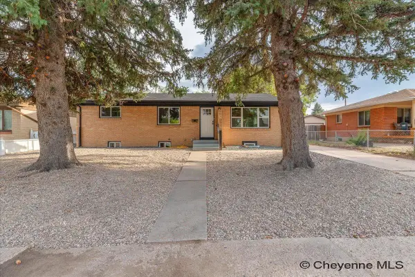 3413 Frontier St, Cheyenne, WY 82009