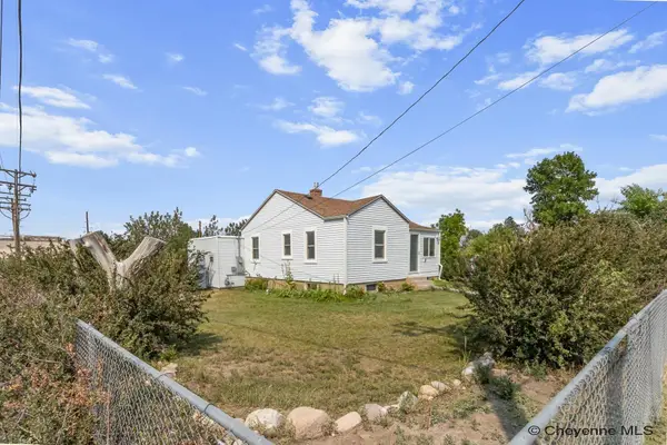 1318 Cherry St, Cheyenne, WY 82007