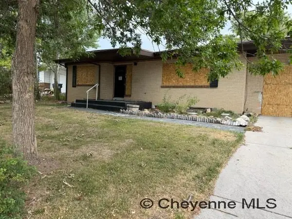 3434 Green Valley Rd, Cheyenne, WY 82001