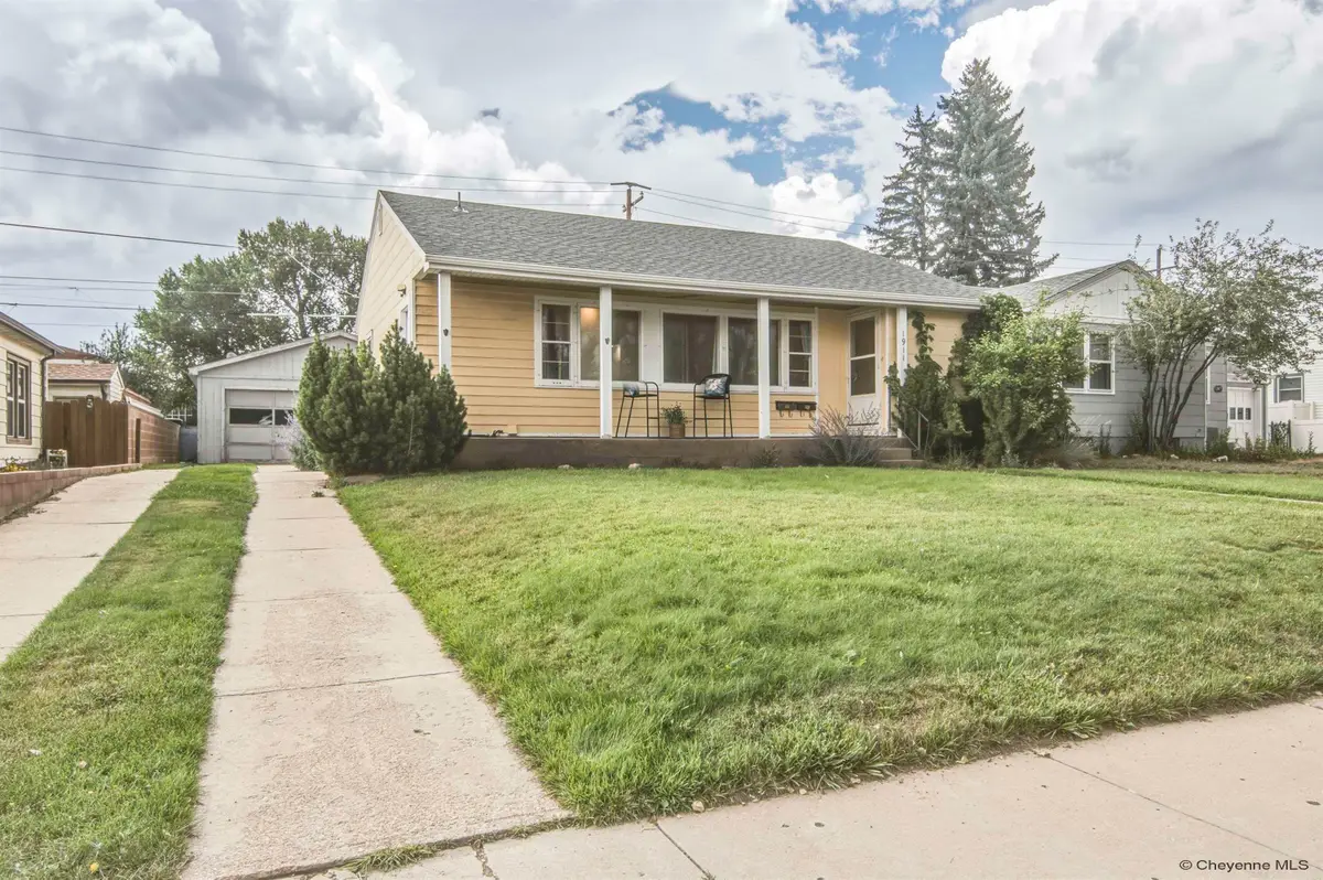 1911 E Garfield St, Laramie, WY 82070 - #1