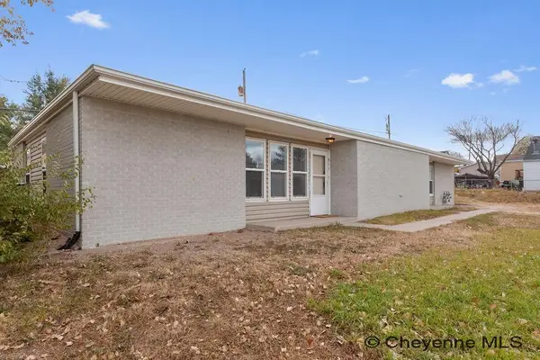 513 W 6th St, Cheyenne, WY 82007