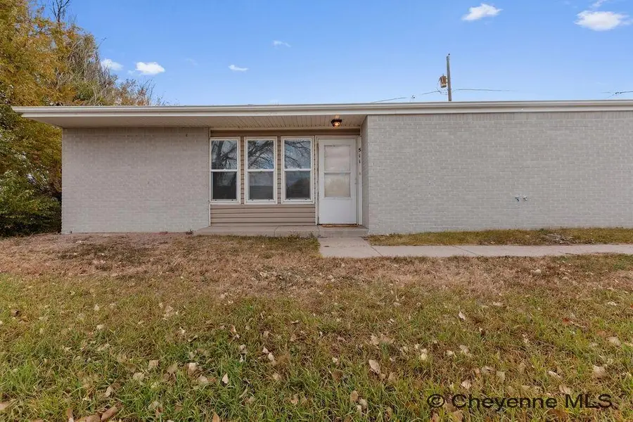 513 W 6th St, Cheyenne, WY 82007 - #2