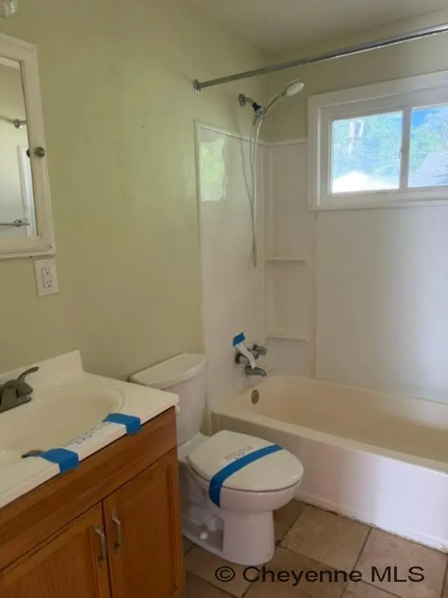 343 Hynds Ave, Cheyenne, WY 82007 - #3