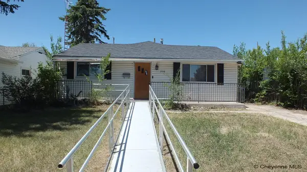 336 Cribbon Ave, Cheyenne, WY 82007