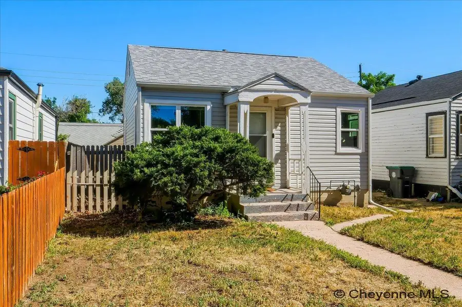 713 W 25th St, Cheyenne, WY 82001 - #2