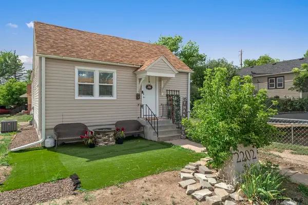 2202 Morrie Ave, Cheyenne, WY 82001