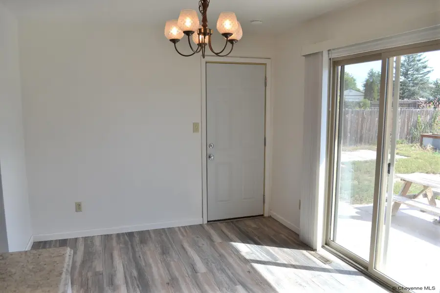 4317 Pathfinder Ave, Cheyenne, WY 82001 - #3