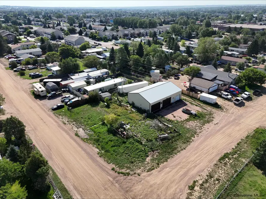 3605 Victoria Dr, Cheyenne, WY 82009 - #2