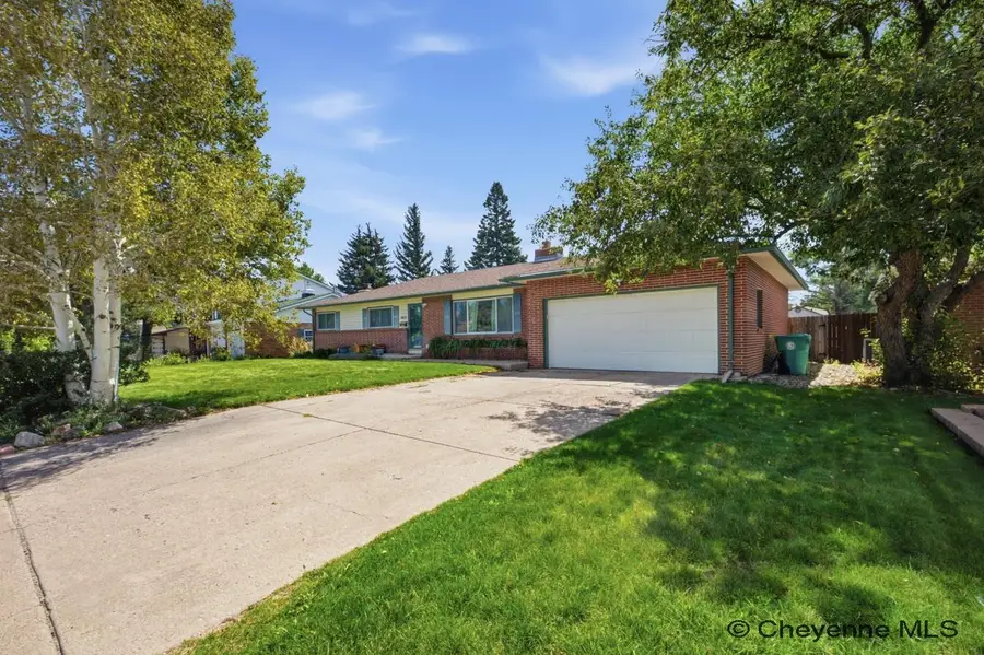 1017 Melton St, Cheyenne, WY 82009 - #2
