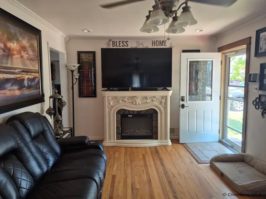 3326 Alexander Ave, Cheyenne, WY 82001 - #3