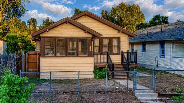 2913 Ames Ct, Cheyenne, WY 82001