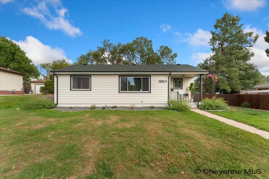 1864 Andover Dr, Cheyenne, WY 82001 - #2