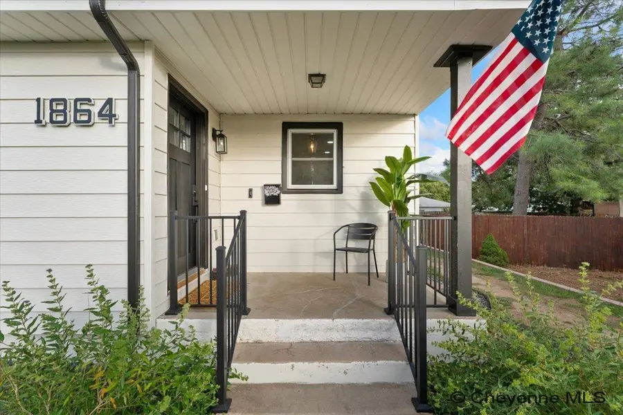 1864 Andover Dr, Cheyenne, WY 82001 - #3