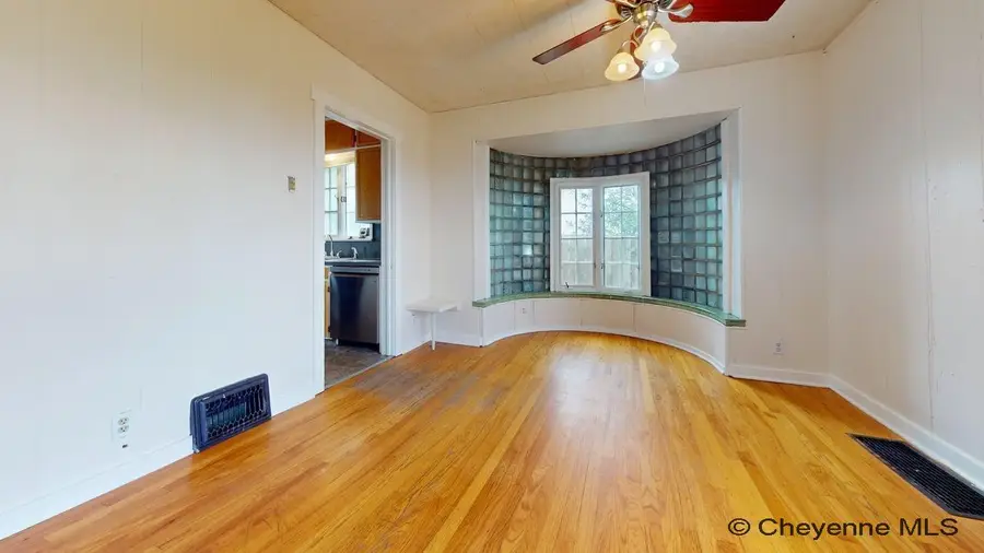 1925 E 19th St, Cheyenne, WY 82001 - #3