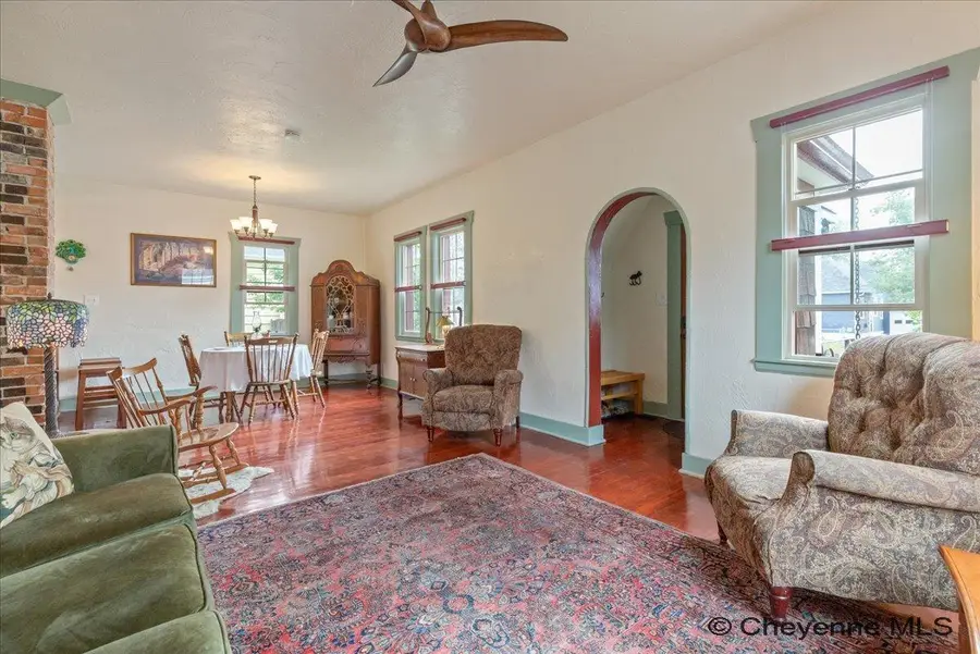 618 E 23rd St, Cheyenne, WY 82001 - #2