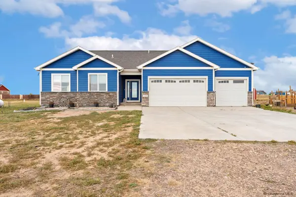 244 Rocking H Dr, Cheyenne, WY 82007