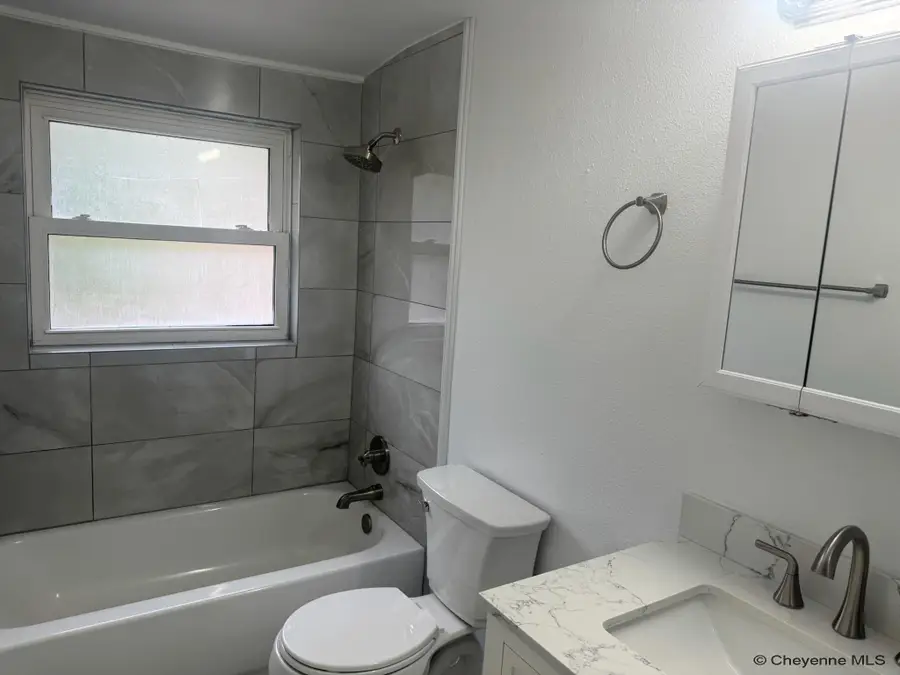 4784 Vosler Pl, Cheyenne, WY 82009 - #2