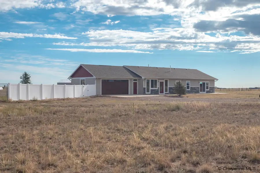224 F Quarter Circle Loop, Cheyenne, WY 82007 - #2