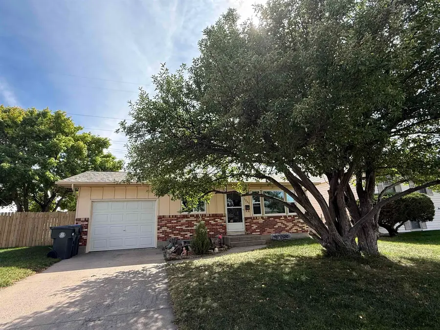 1231 W Jefferson Rd, Cheyenne, WY 82007 - #3
