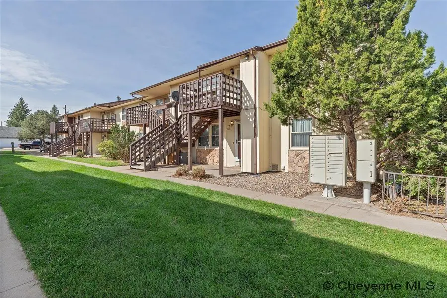 1522 Trent Ct #B105, Cheyenne, WY 82009 - #3