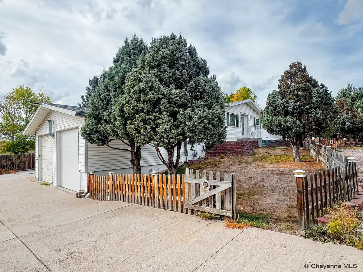 2310 Milatzo Ave, Cheyenne, WY 82001 - #1