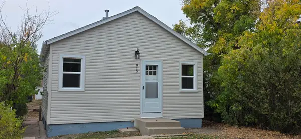 815 E 5th St, Cheyenne, WY 82007